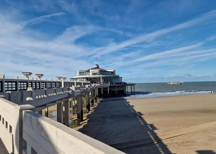 Cozy 3 Minutes From The *